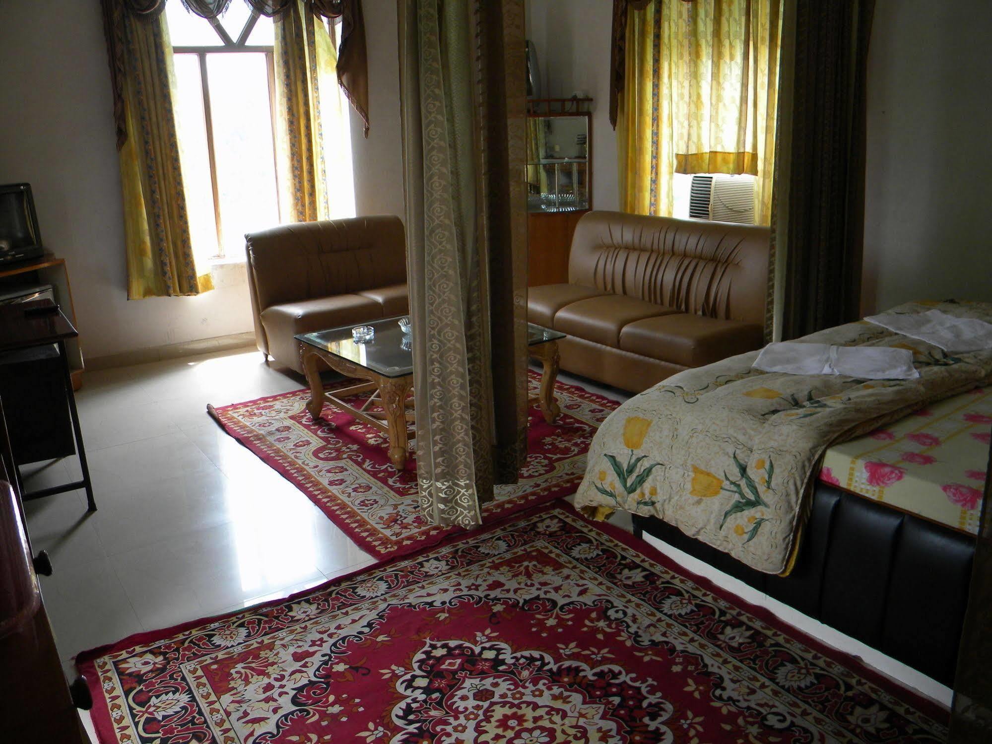 Bhandari Swiss Cottage Рішикеш Екстер'єр фото